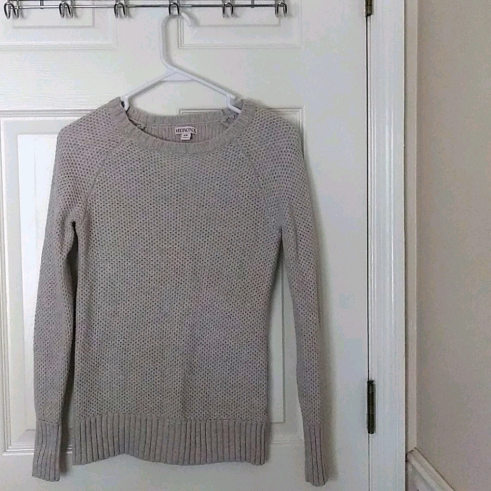 Woman's sweater